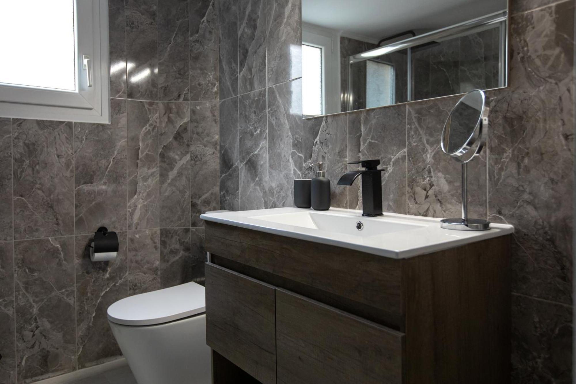 Aristotelous Family & Friends Two Bedrooms & Two Living Rooms Apt Thessalonique Extérieur photo